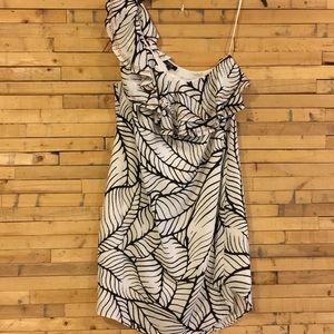 Apt. 9 Black and White Leaf Dress with Gold